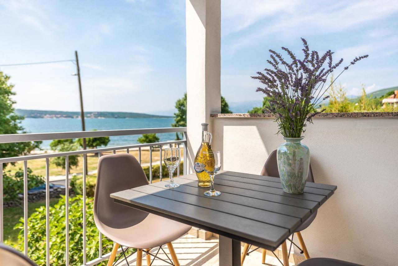 Apartmani Dupor Gornji Karin Exteriör bild