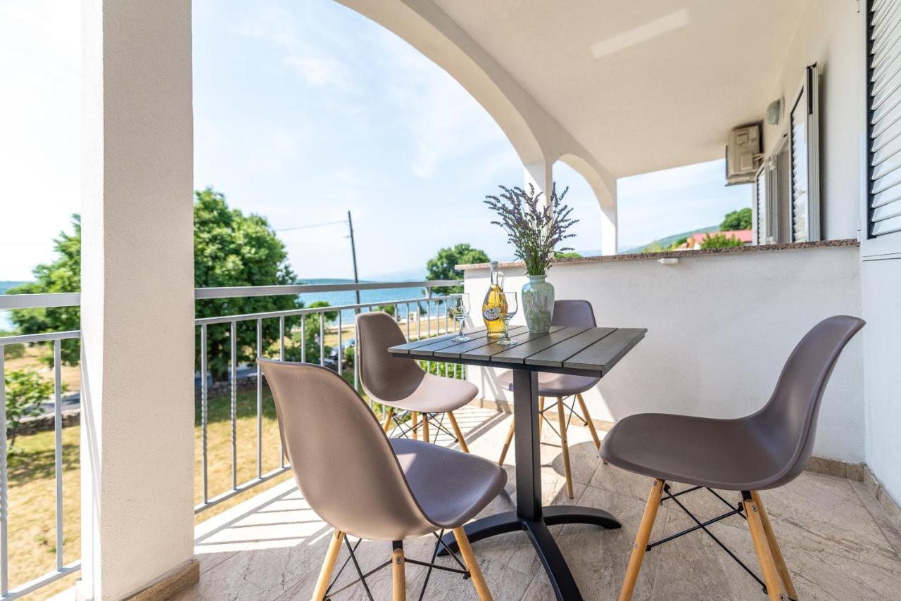 Apartmani Dupor Gornji Karin Exteriör bild
